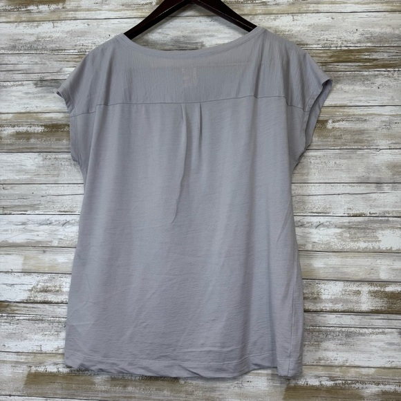 Arc'teryx Women's A2B Scoop Neck Shirt Size Medium In Athena Grey - Picture 4 of 7